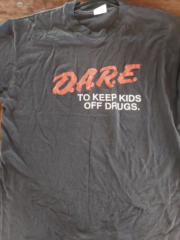 tee